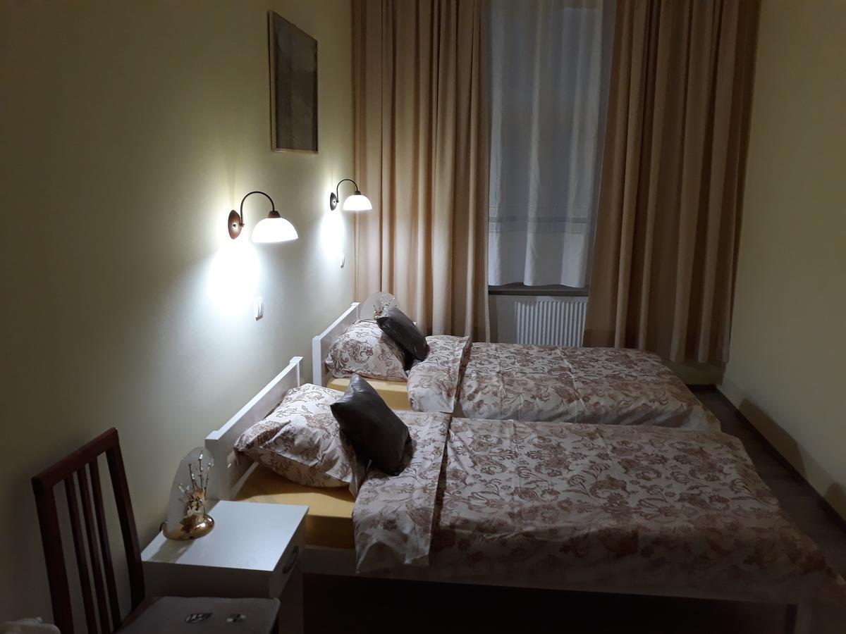 Prenociste Nikolas Grand Σμεντέρεβο Εξωτερικό φωτογραφία